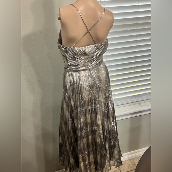 NWT Ralph Lauren Purple Label Plaid Pleated Silk Size 2 - Picture 2 of 9